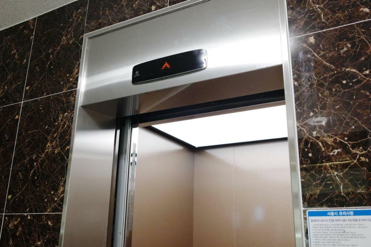 H House Yeonnam Apartment โซล ภายนอก รูปภาพ