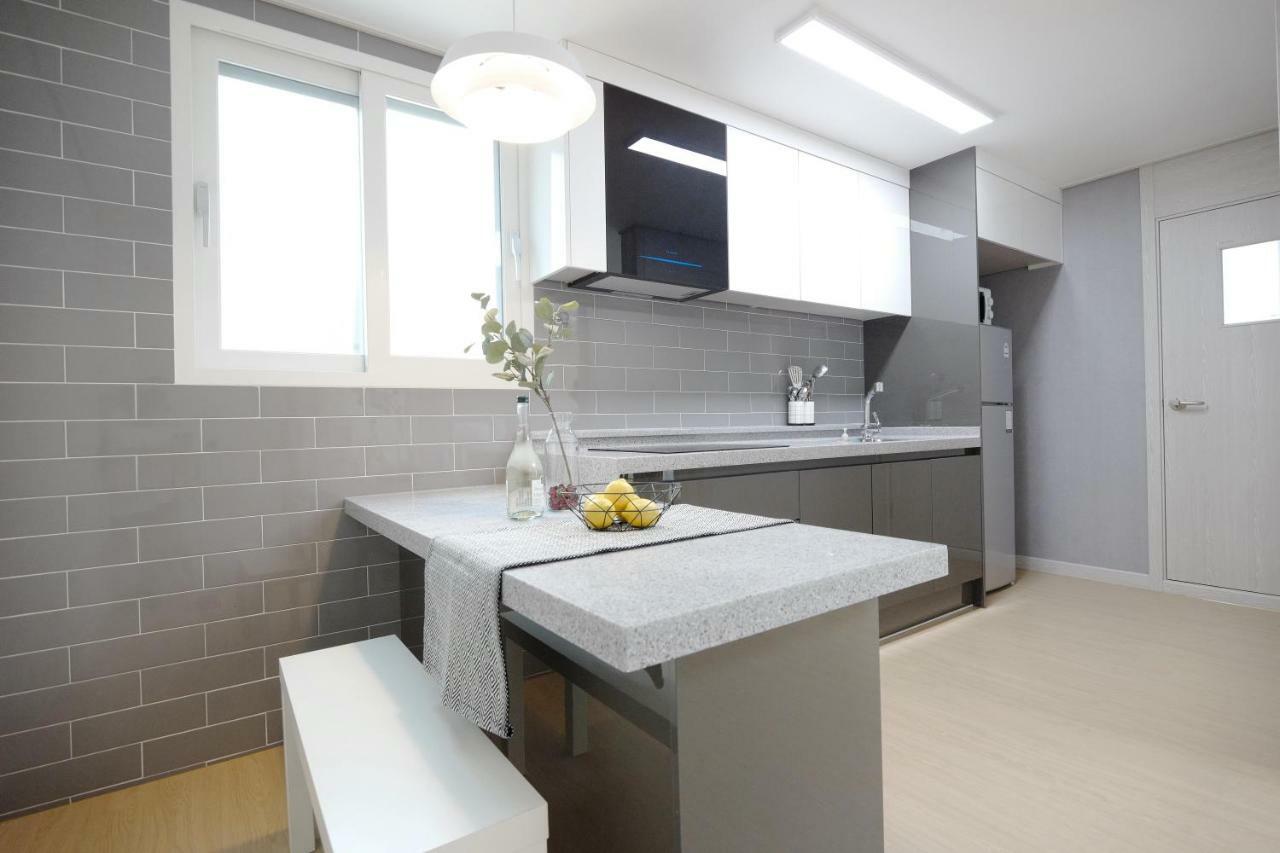 H House Yeonnam Apartment โซล ภายนอก รูปภาพ