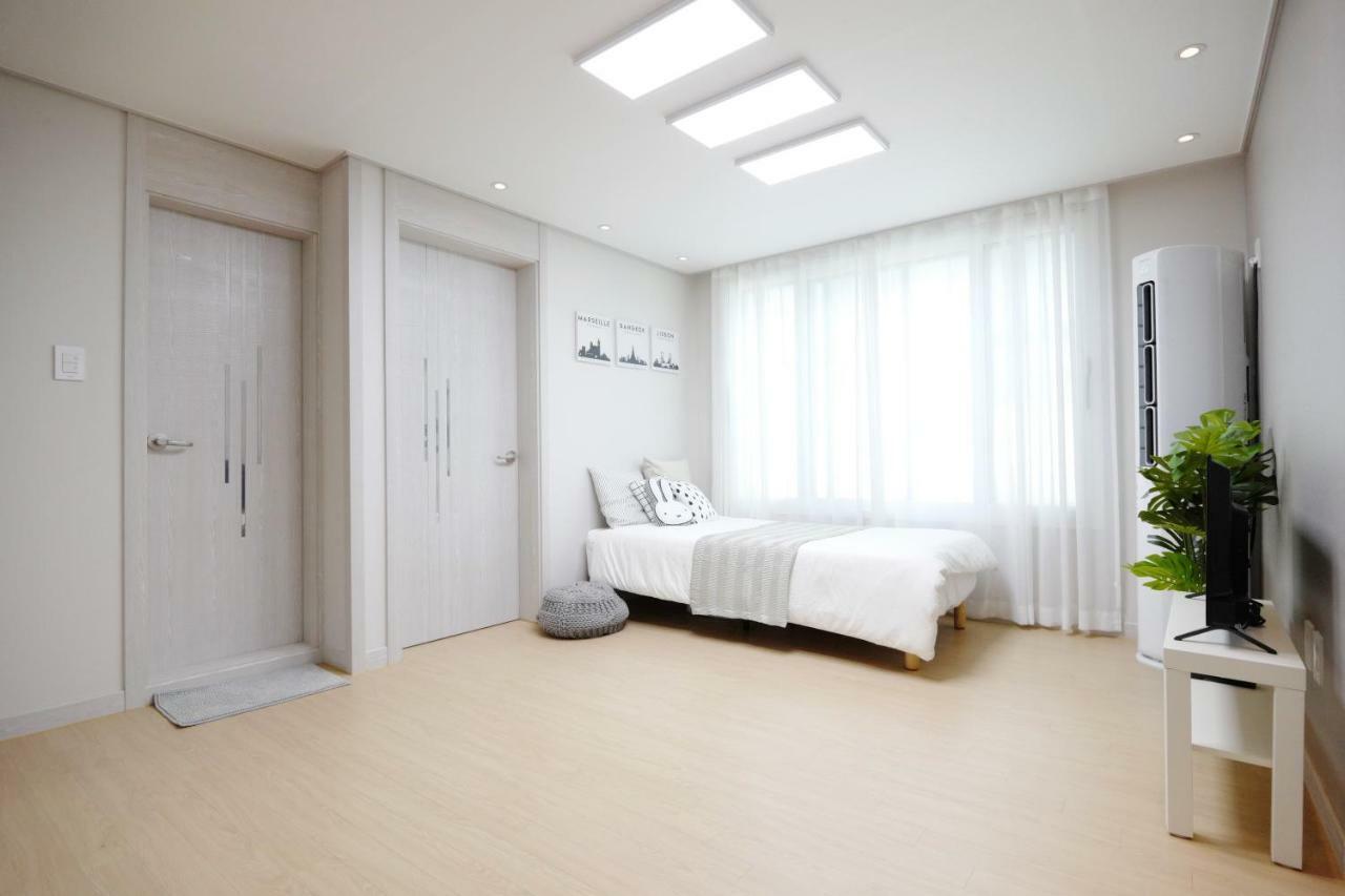 H House Yeonnam Apartment โซล ภายนอก รูปภาพ