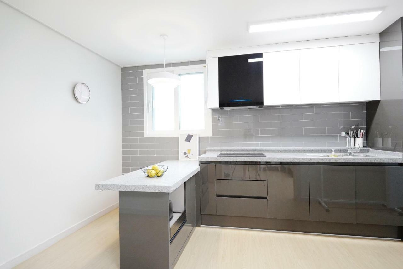 H House Yeonnam Apartment โซล ภายนอก รูปภาพ